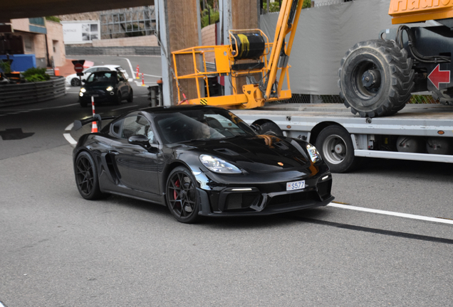 Porsche 718 Cayman GT4 RS