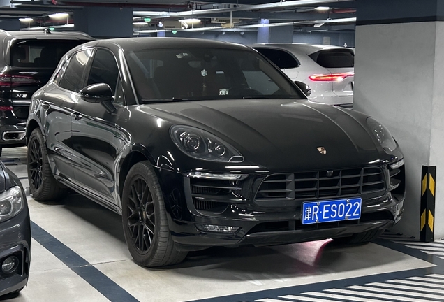 Porsche 95B Macan GTS