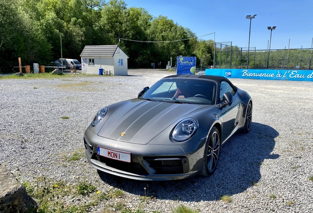 Porsche 992 Carrera 4S Cabriolet