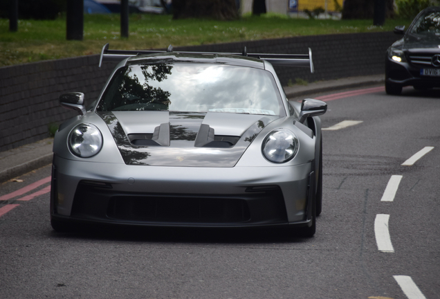 Porsche 992 GT3 RS Weissach Package