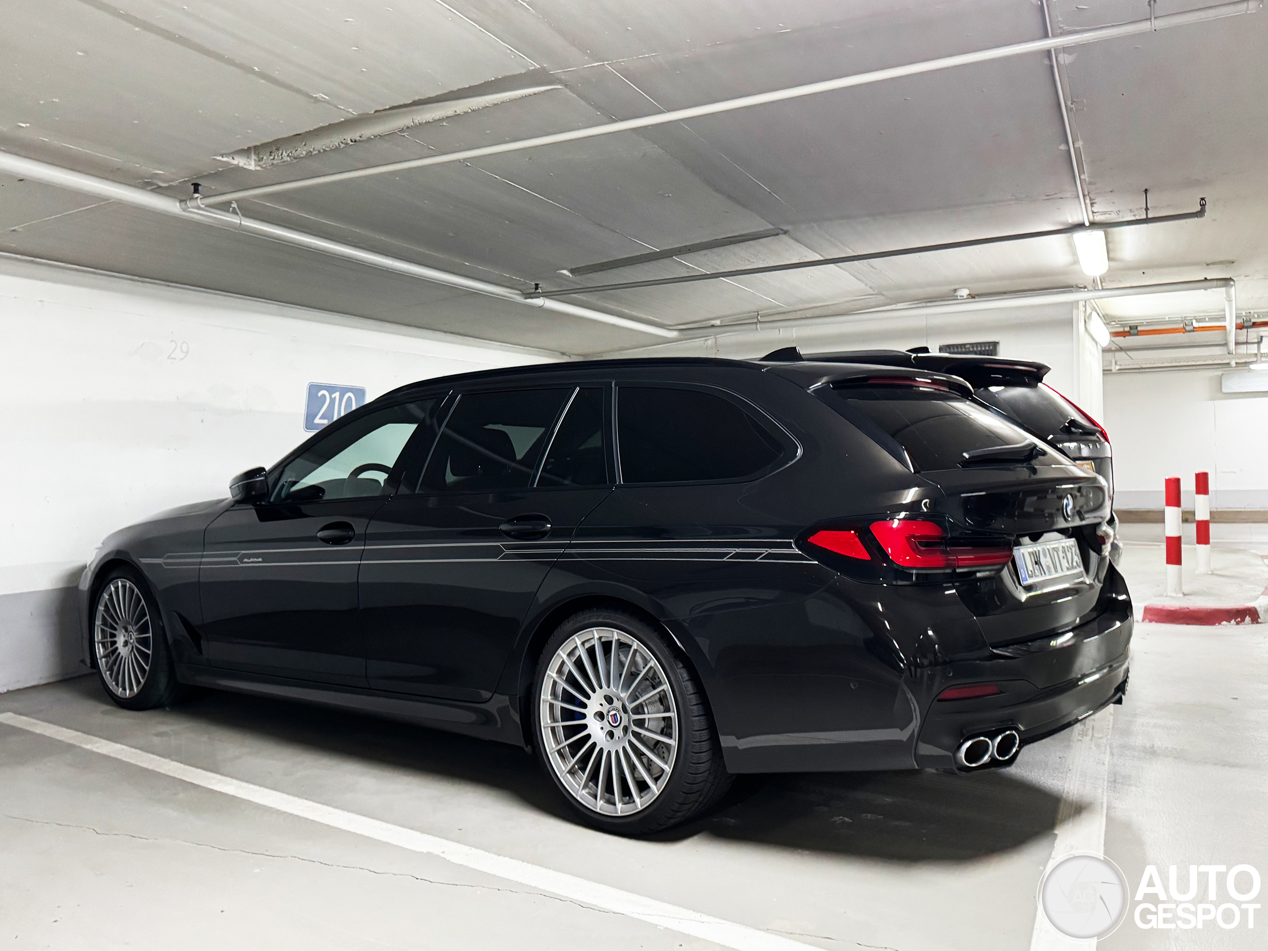 Alpina B5 BiTurbo Touring 2021