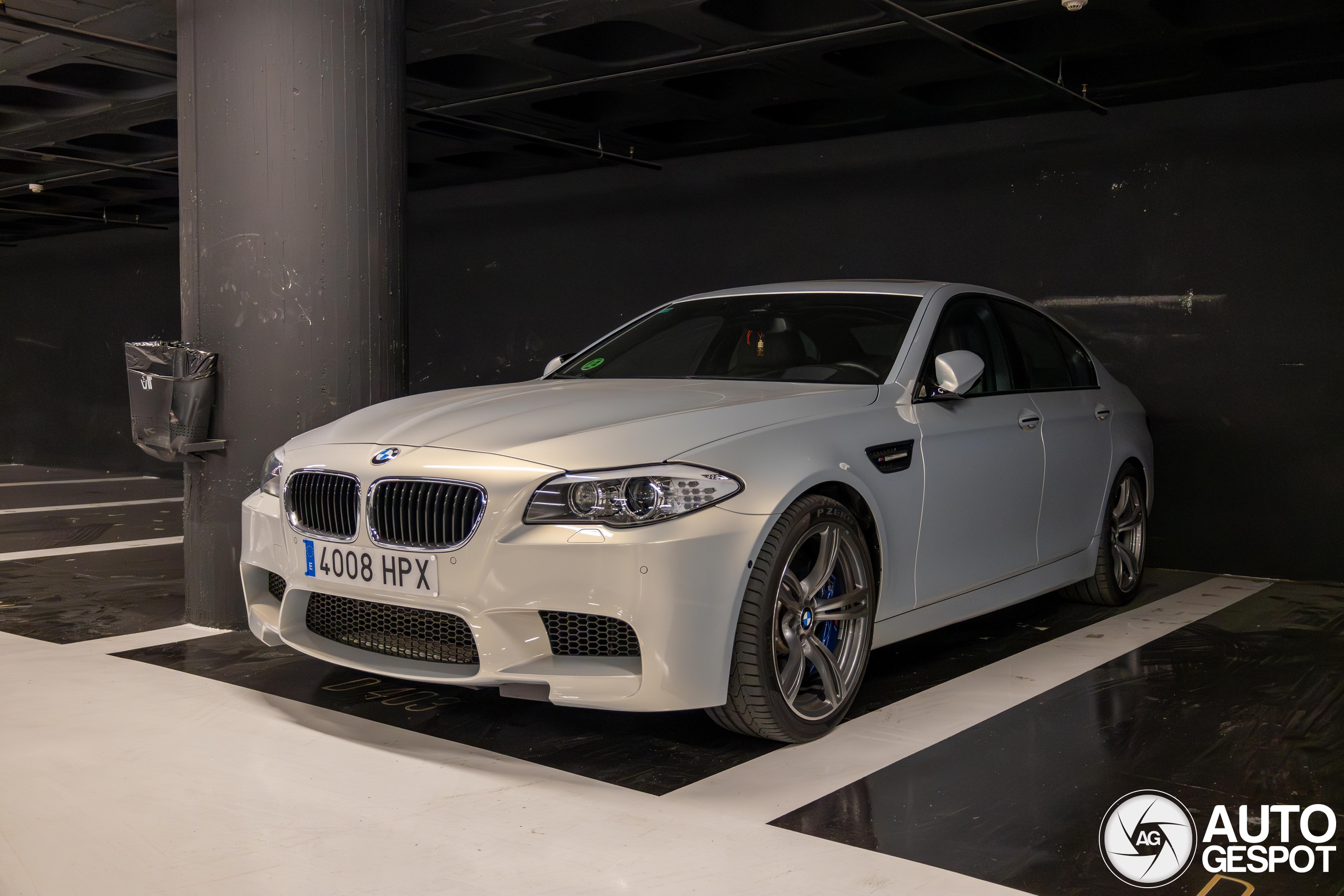 BMW M5 F10 2011