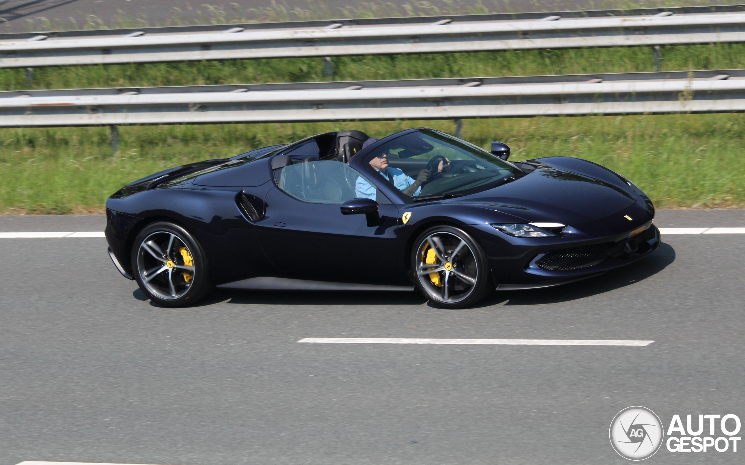 Ferrari 296 GTS