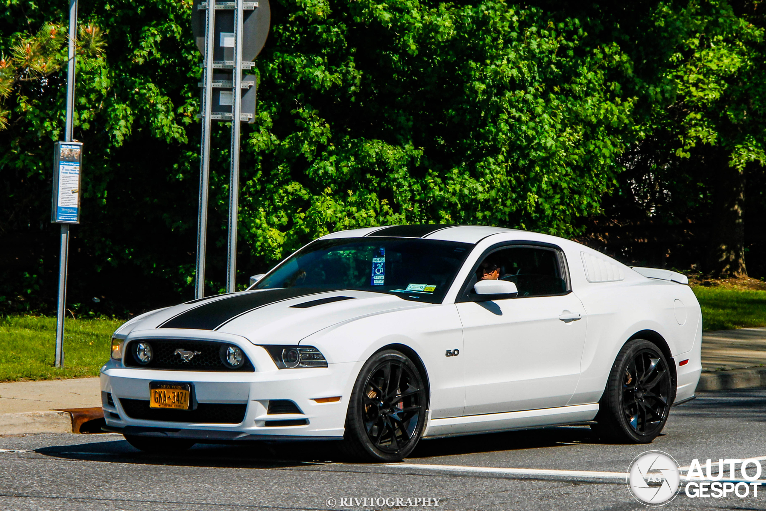 Ford Mustang GT 2013