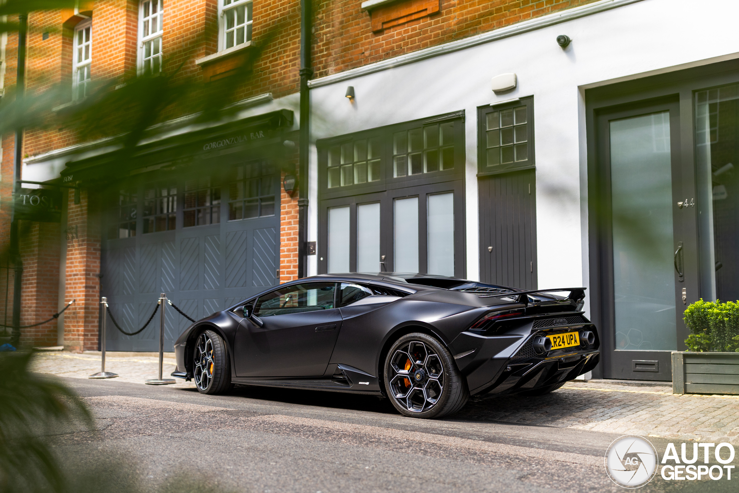 Lamborghini Huracán LP640-2 Tecnica