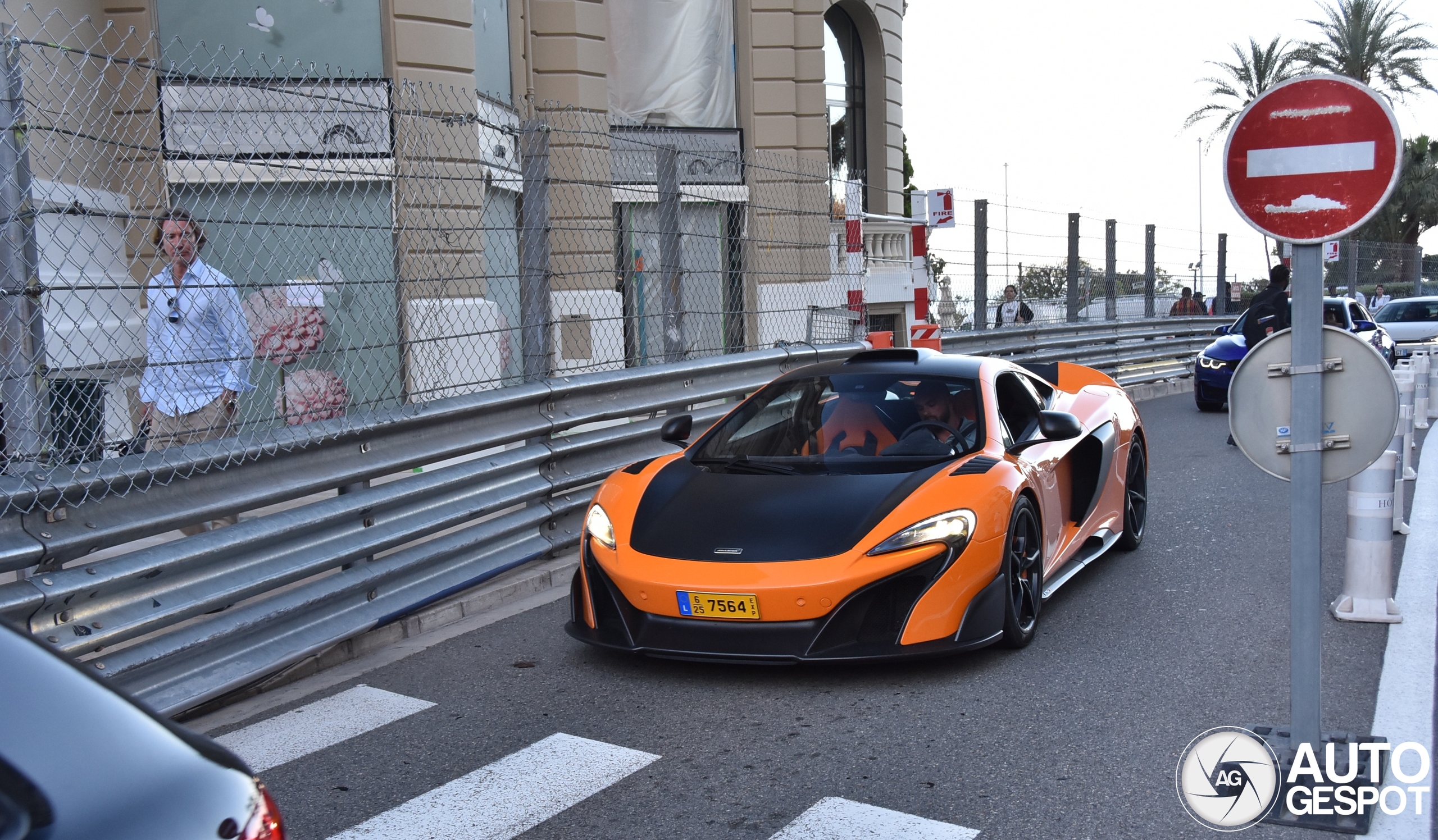 McLaren 675LT