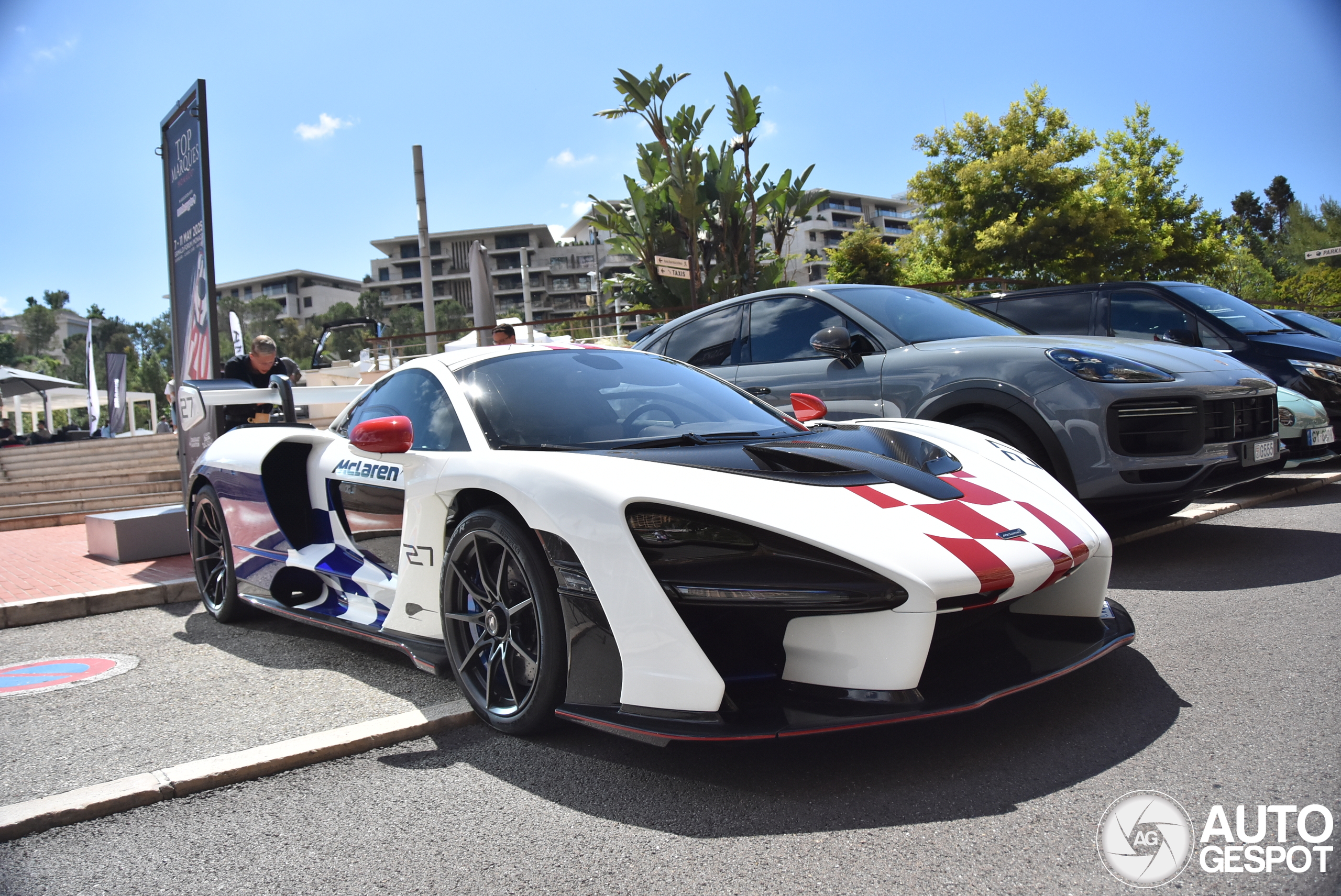 McLaren Senna