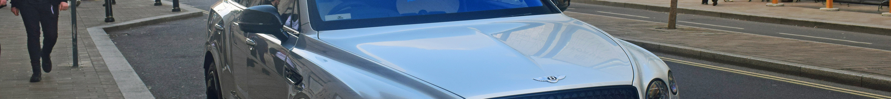 Bentley Bentayga V8 S 2024