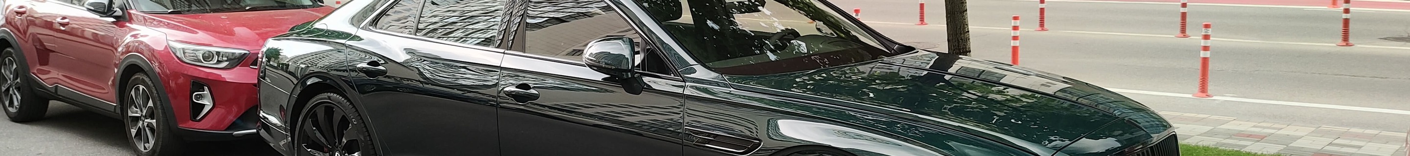 Bentley Flying Spur V8 S 2023