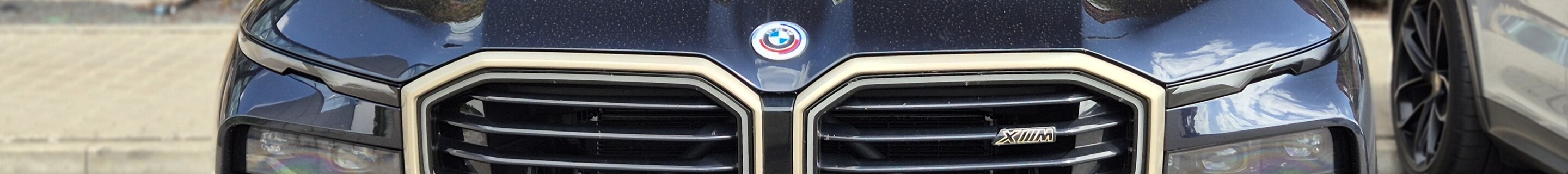 BMW XM G09