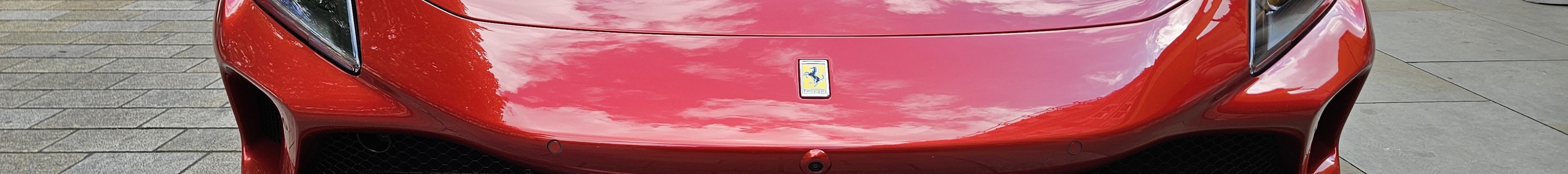 Ferrari F8 Tributo