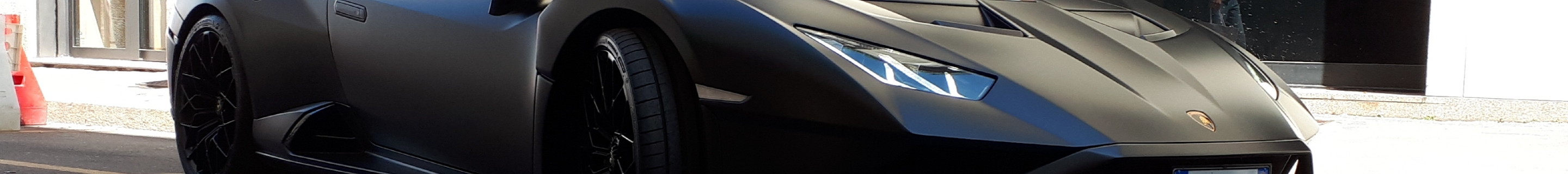 Lamborghini Huracán LP640-2 STO