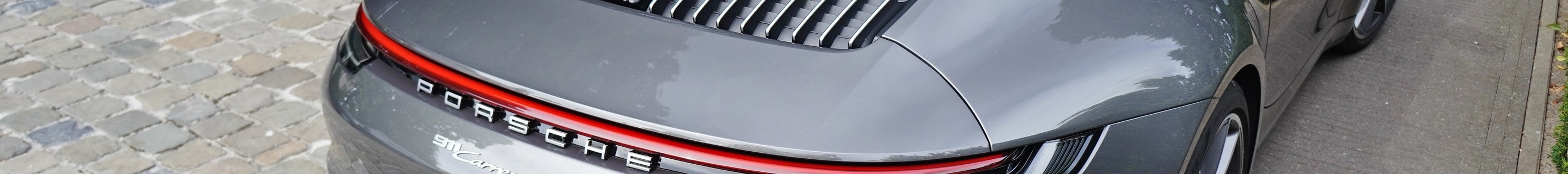 Porsche 992 Carrera 4S