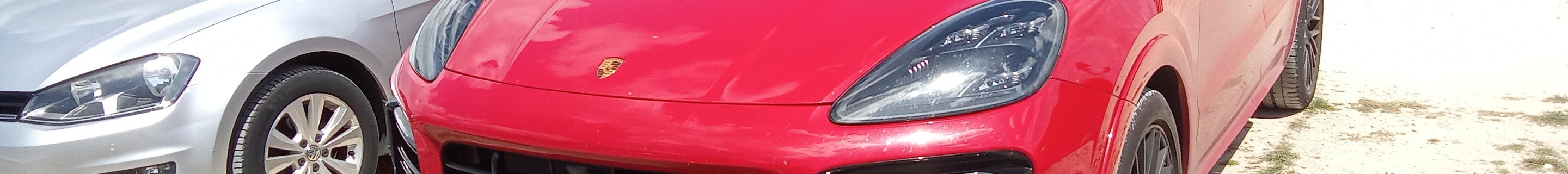 Porsche 9YA Cayenne GTS