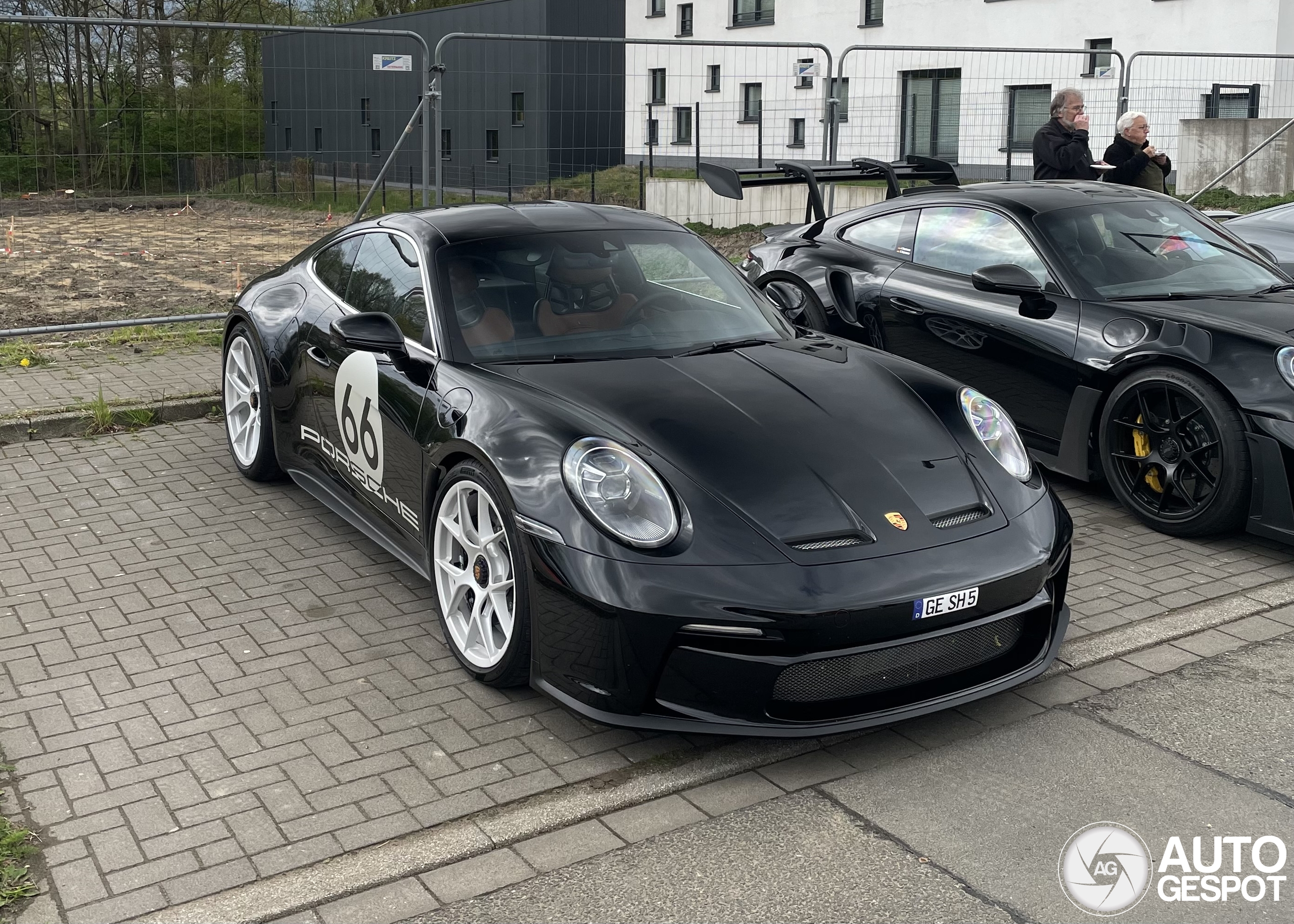 Porsche 992 S/T