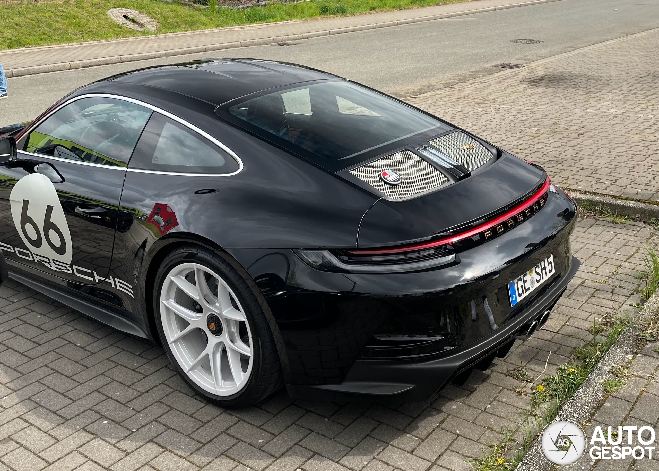 Porsche 992 S/T - 08 May 2025 - Autogespot