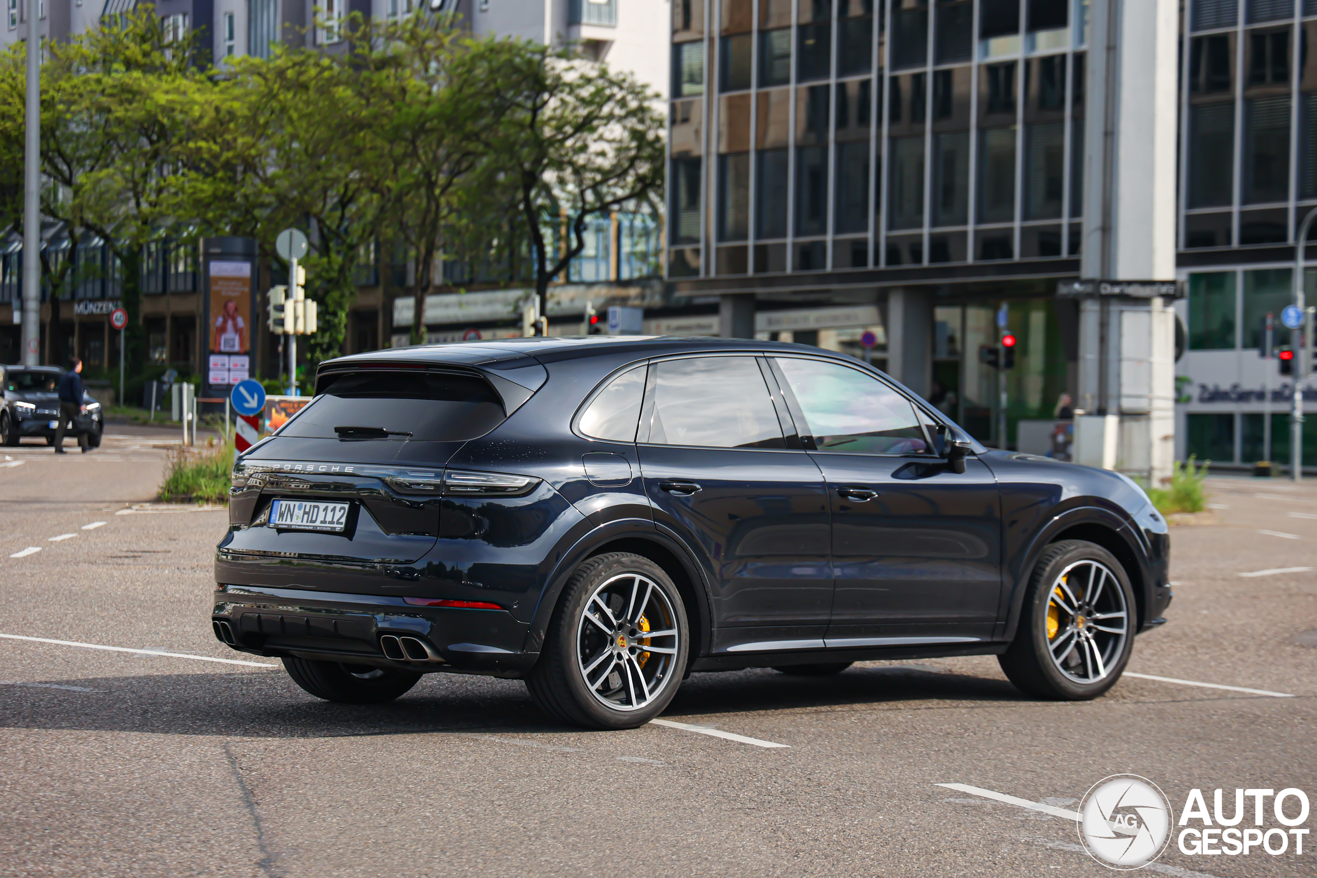 Porsche Cayenne Turbo S E-Hybrid