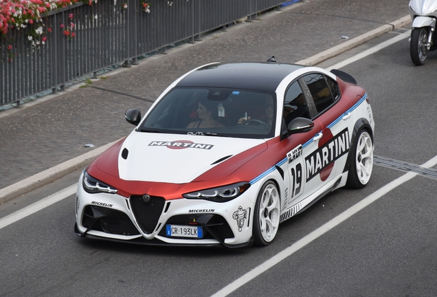 Alfa Romeo Giulia Quadrifoglio 2023