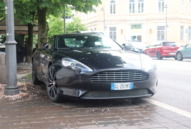 Aston Martin DB9 2013