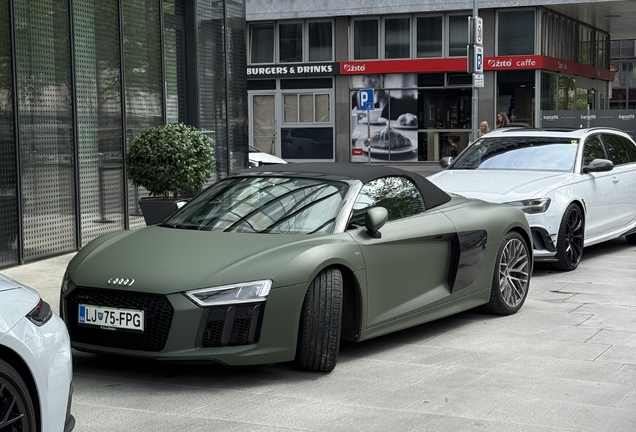Audi R8 V10 Spyder 2016