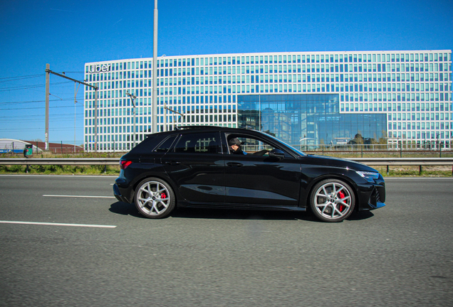 Audi RS3 Sportback 8Y 2025