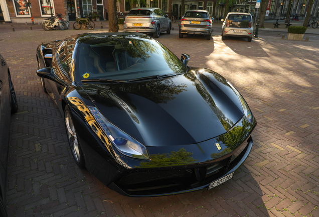 Ferrari 488 Spider