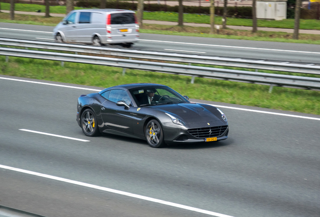 Ferrari California T
