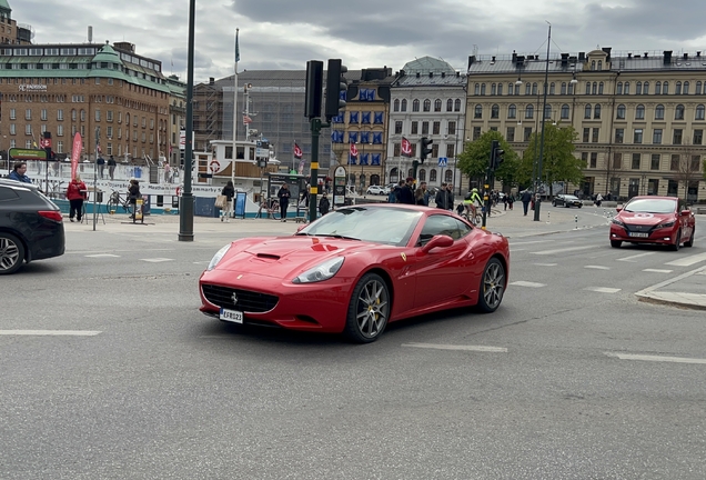 Ferrari California