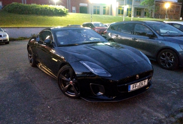 Jaguar F-TYPE 400 Sport Coupé