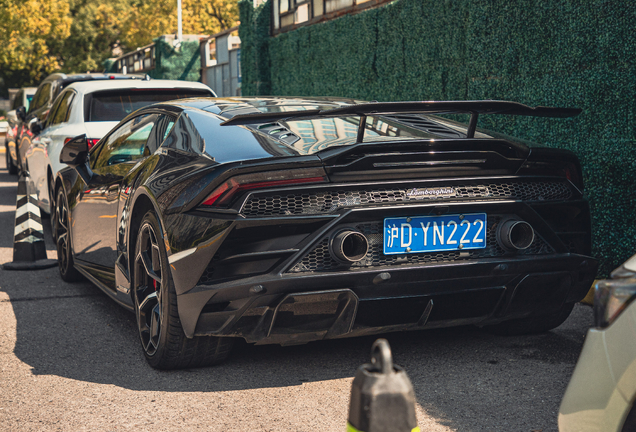 Lamborghini Huracán LP610-2 EVO RWD