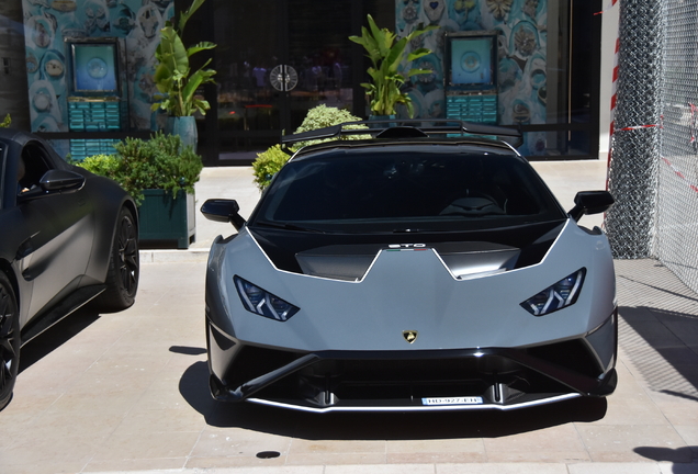 Lamborghini Huracán LP640-2 STO