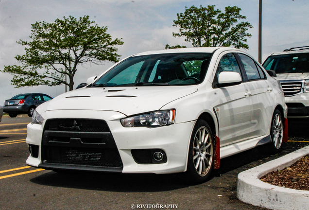 Mitsubishi Lancer Evolution X