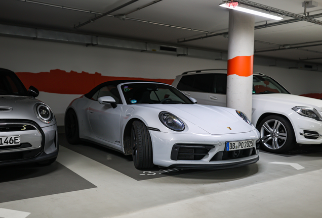 Porsche 992 Carrera 4 GTS Cabriolet MkI