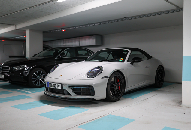 Porsche 992 Carrera GTS Cabriolet