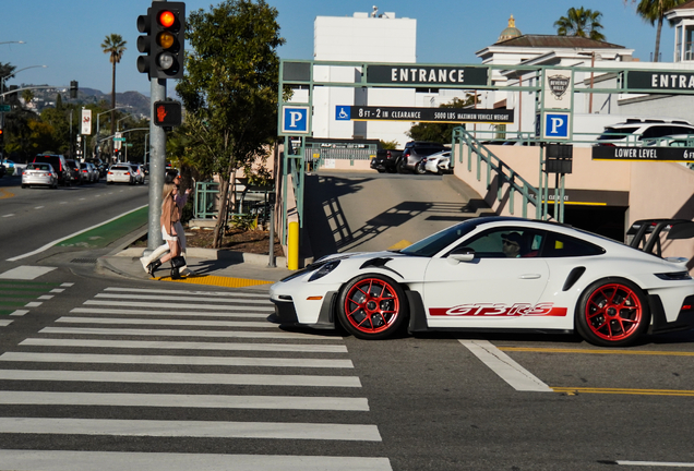 Porsche 992 GT3 RS MkI Weissach Package