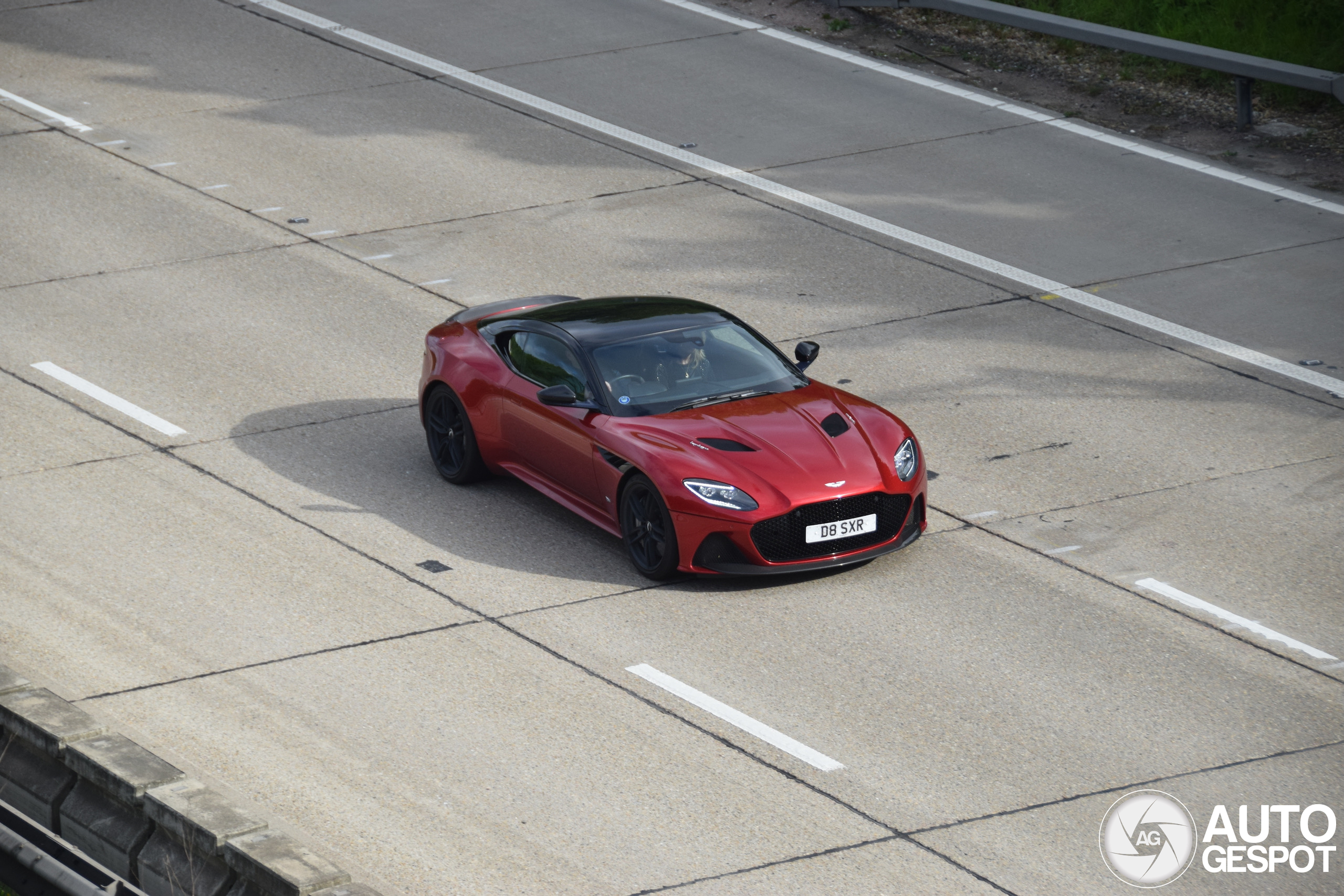 Aston Martin DBS Superleggera