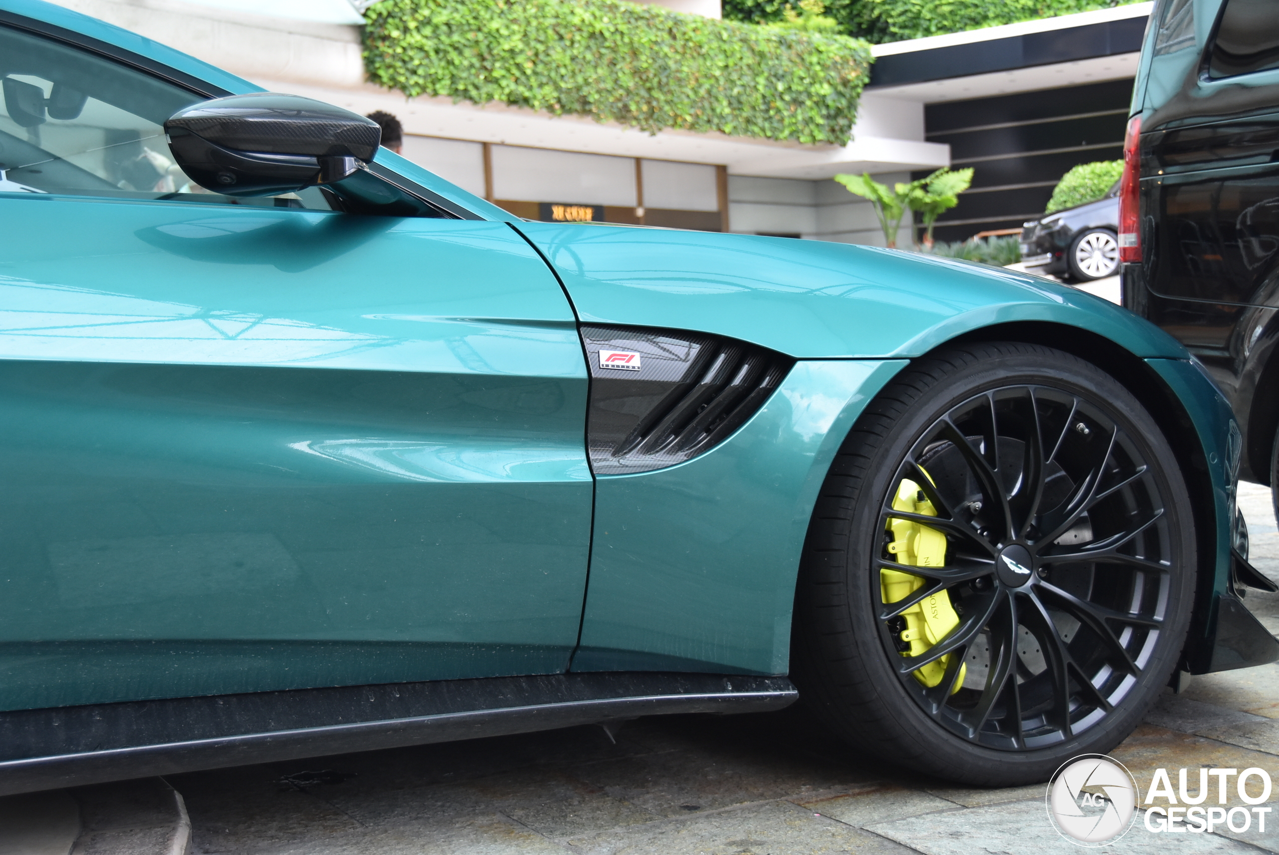 Aston Martin V8 Vantage Formula 1 Edition