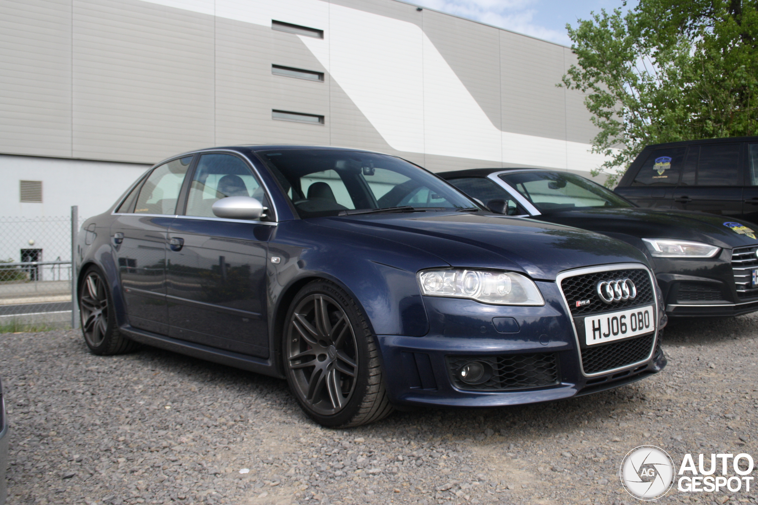 Audi RS4 Sedan