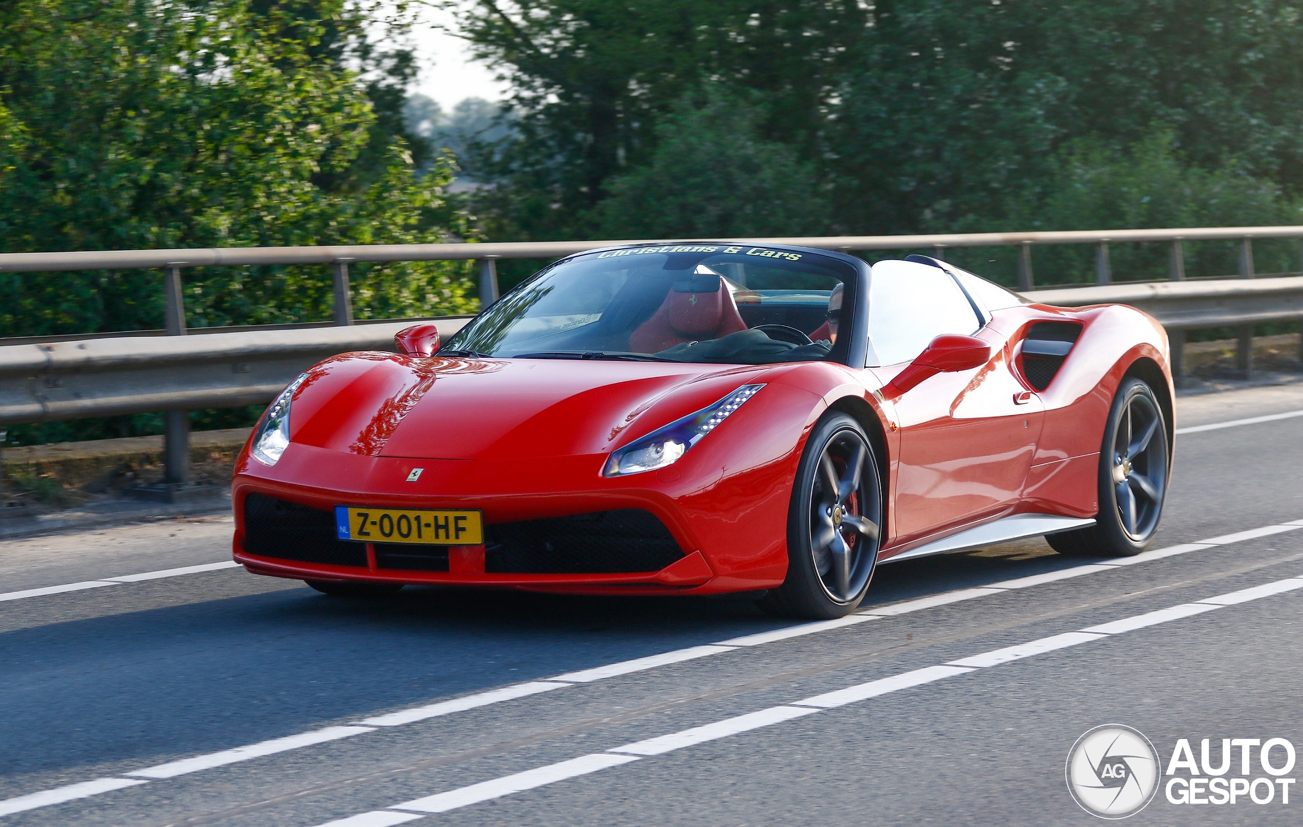 Ferrari 488 Spider