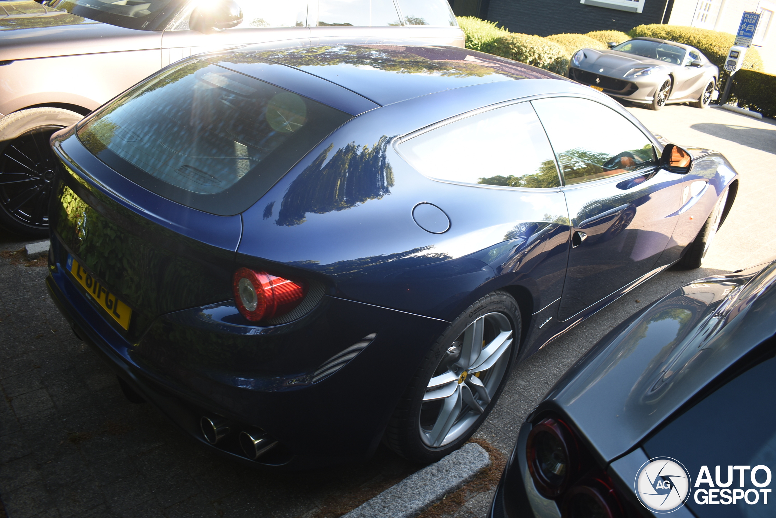 Ferrari FF