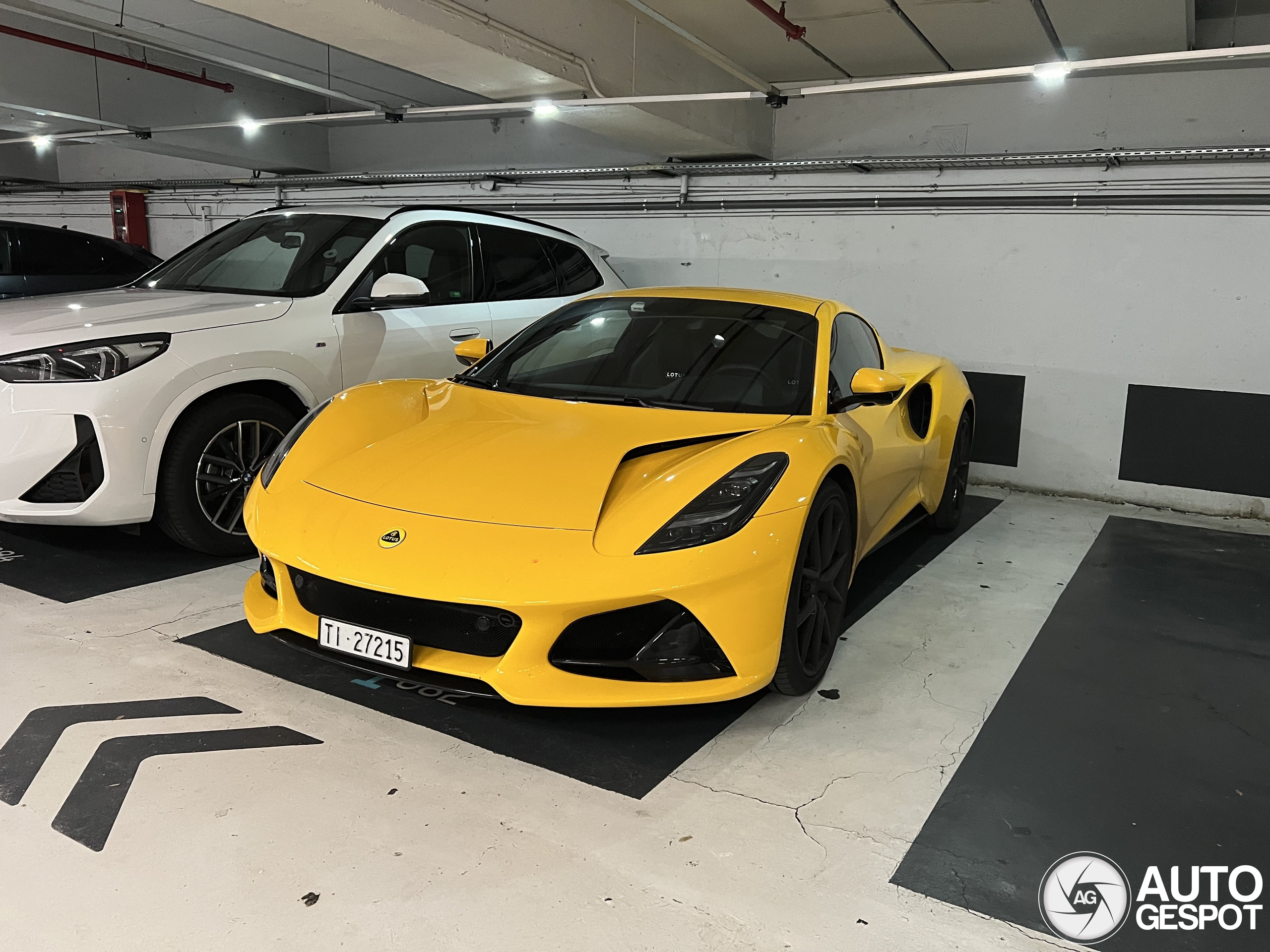 Lotus Emira