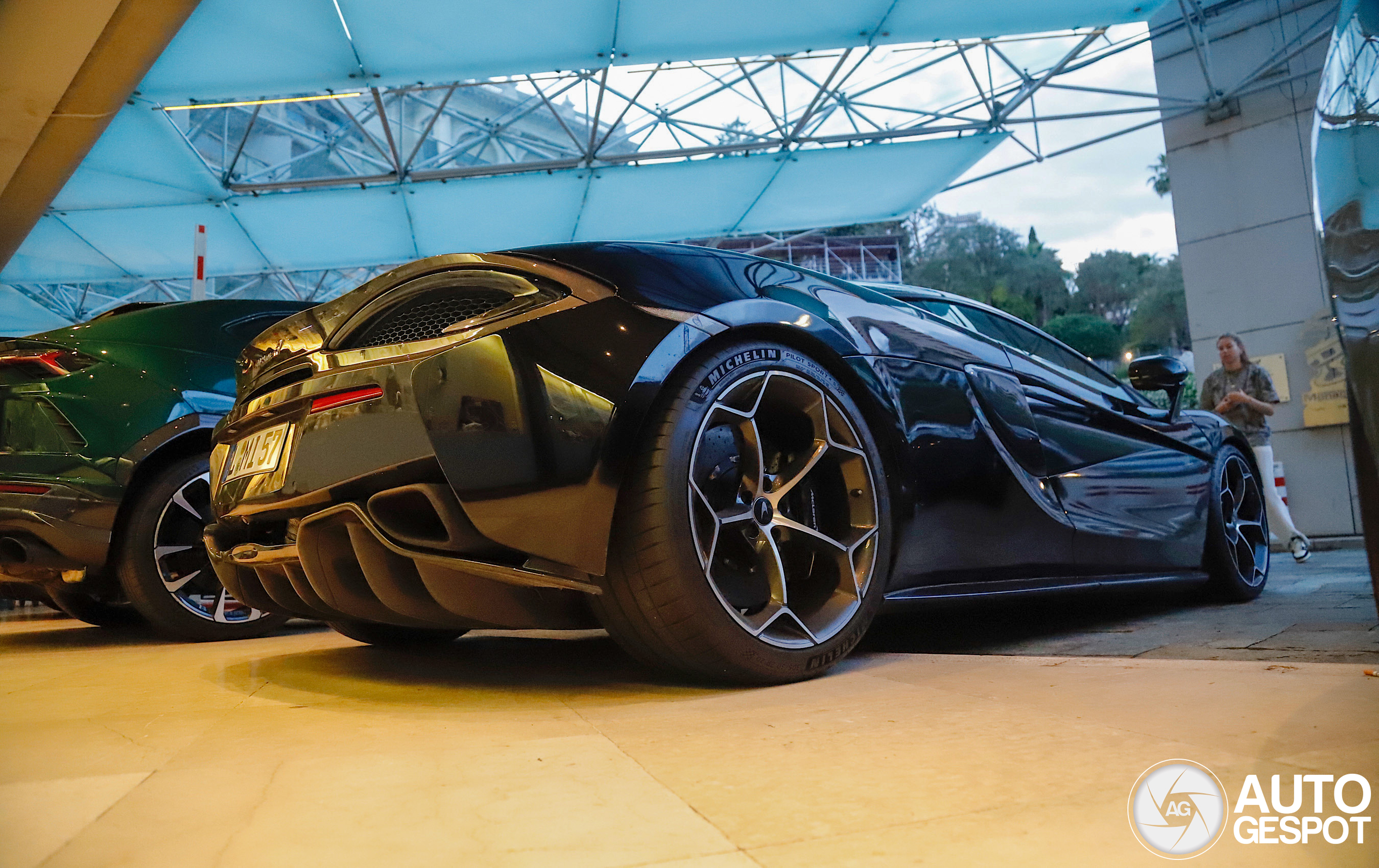 McLaren 570S