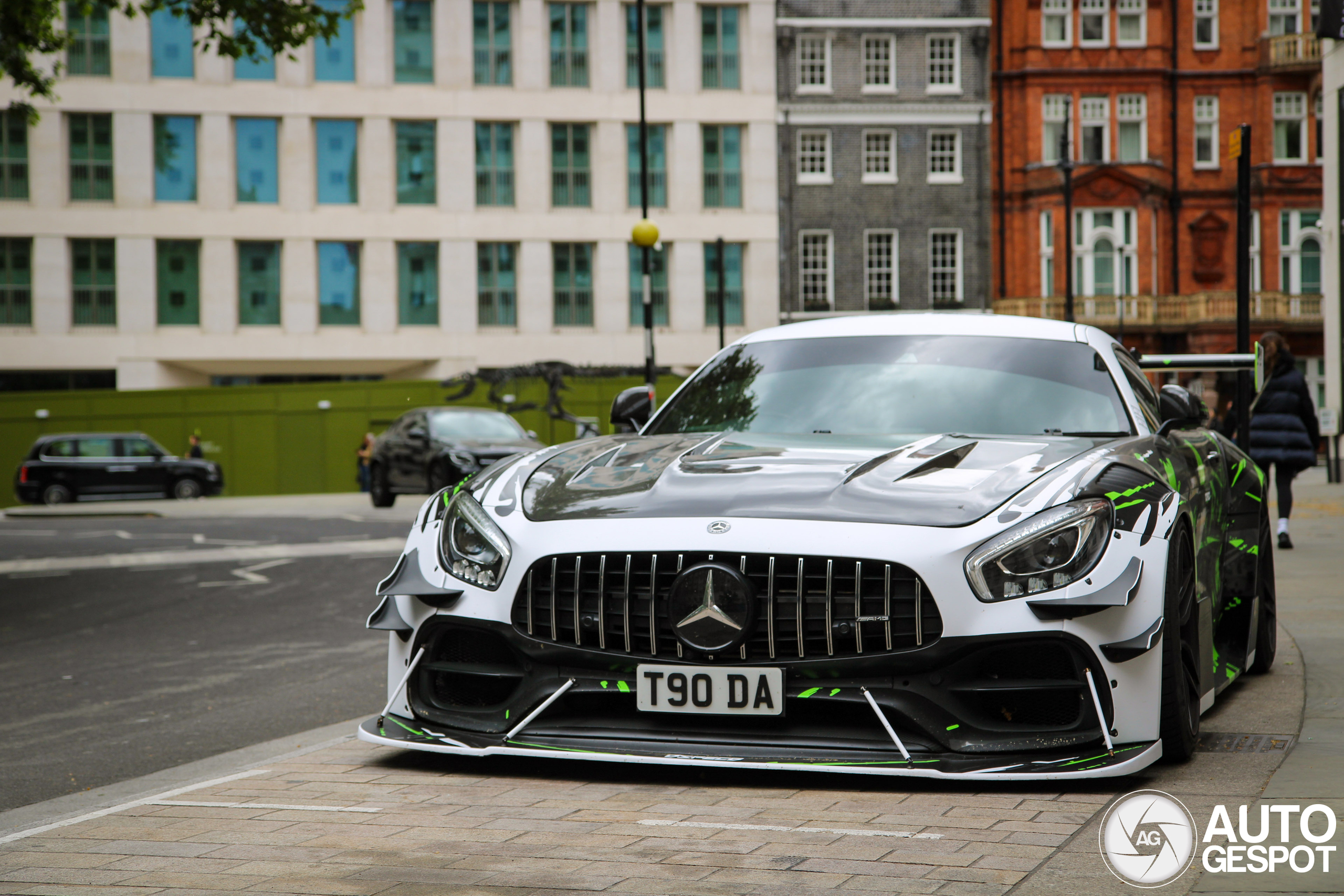 Mercedes-AMG GT S C190 Carbonerre Project