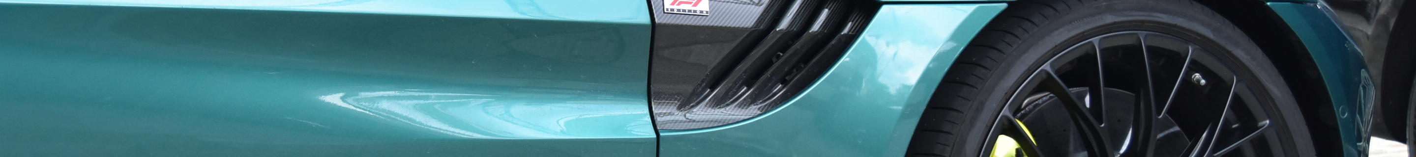 Aston Martin V8 Vantage Formula 1 Edition
