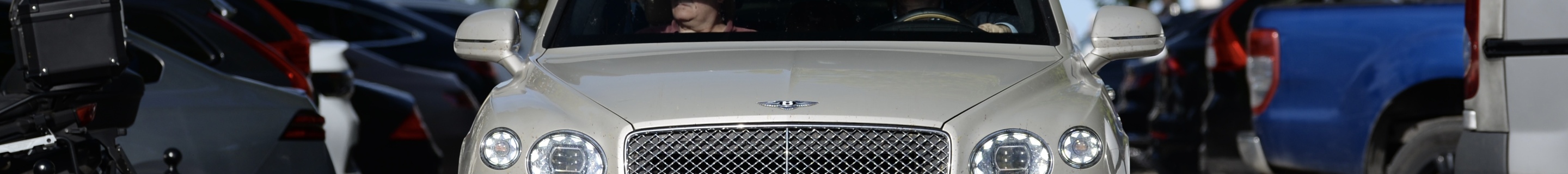 Bentley Bentayga V8 2021