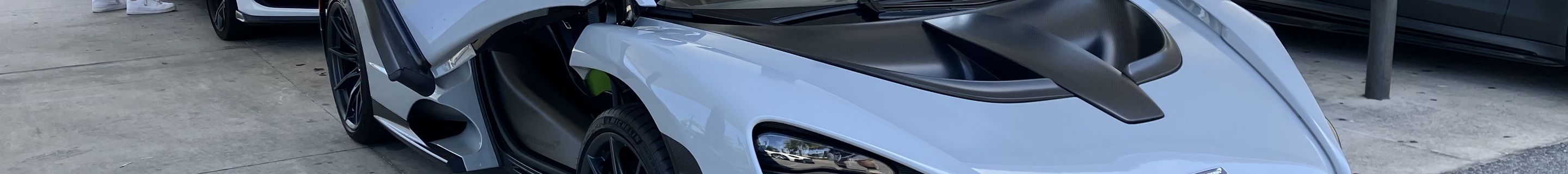 McLaren Senna