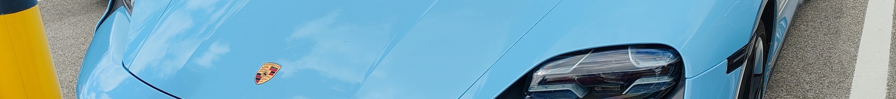 Porsche Taycan GTS Sport Turismo
