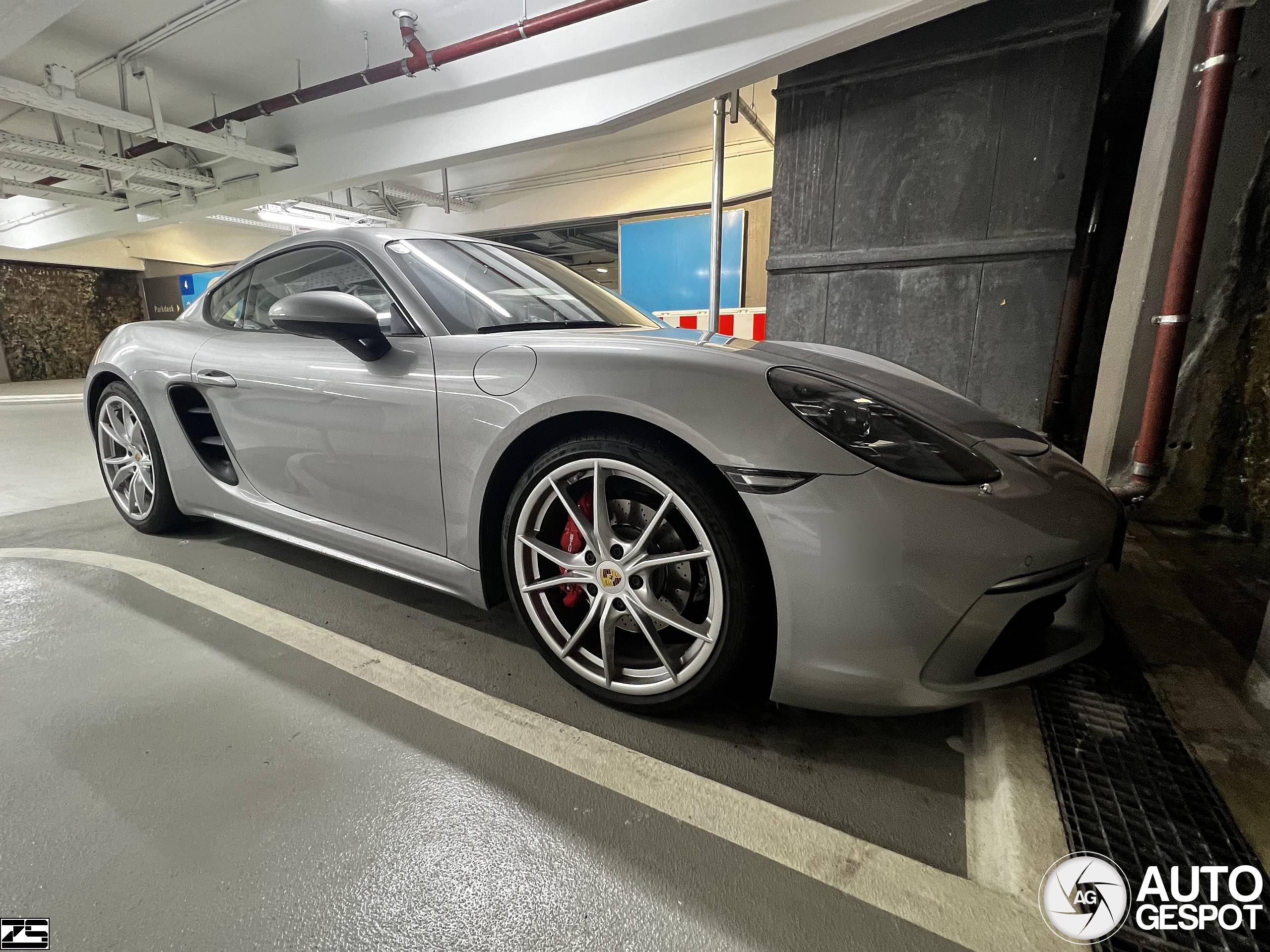 Porsche 718 Cayman S