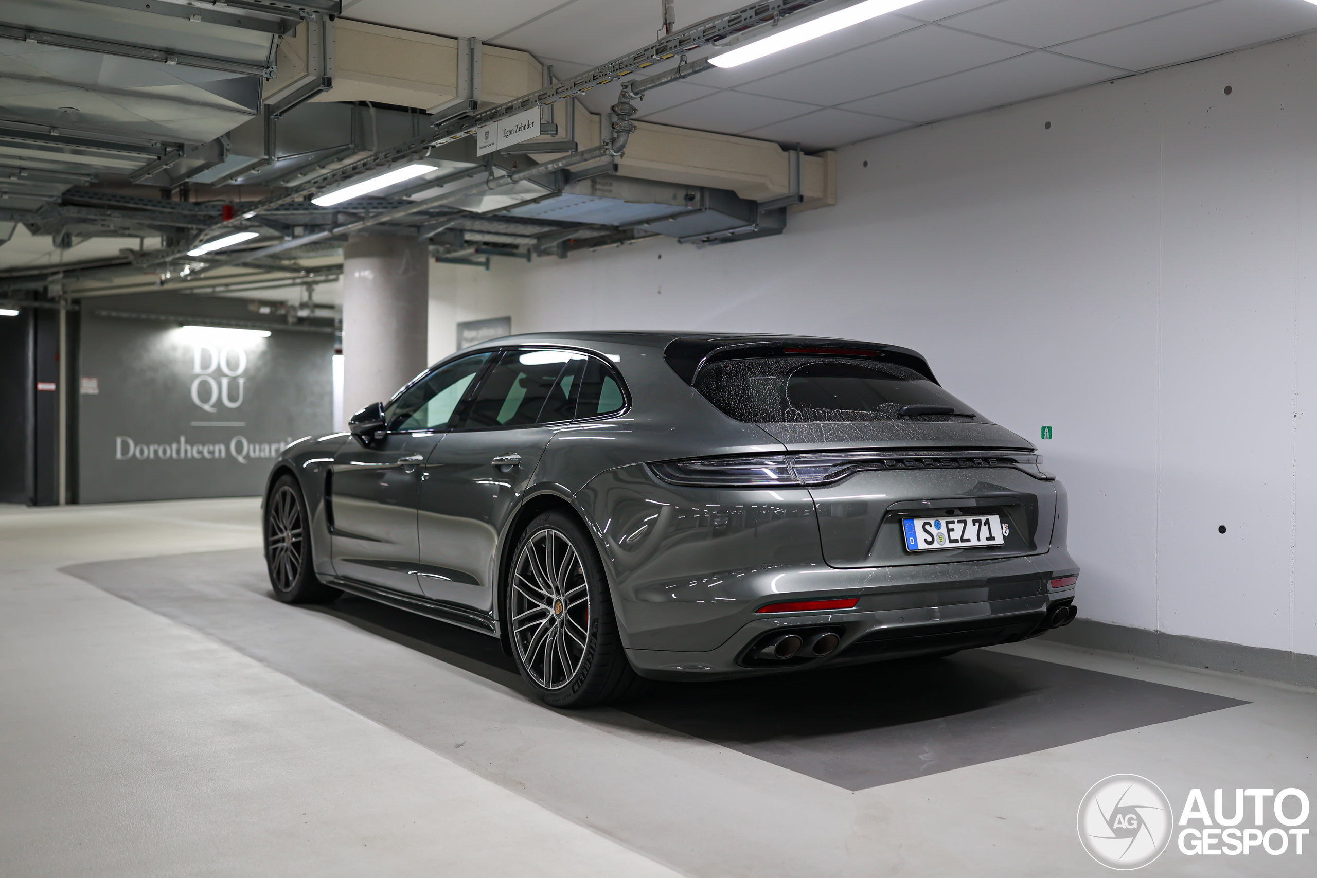 Porsche 971 Panamera GTS Sport Turismo MkII