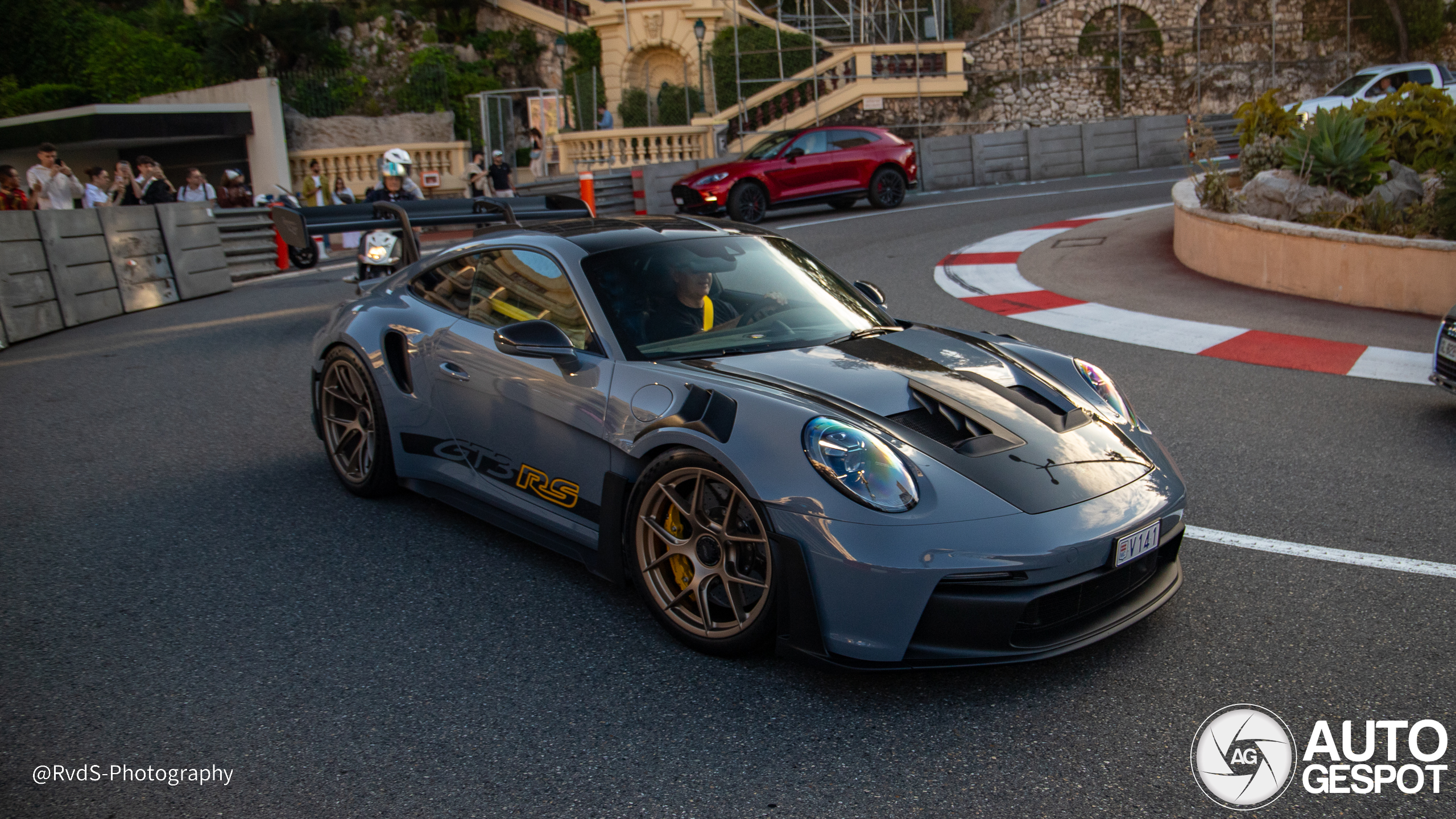 Porsche 992 GT3 RS Weissach Package